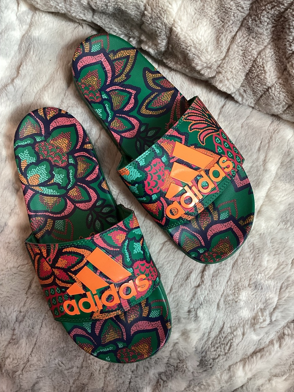 Adidas x Farm Rio green floral slides size 7.5 womens